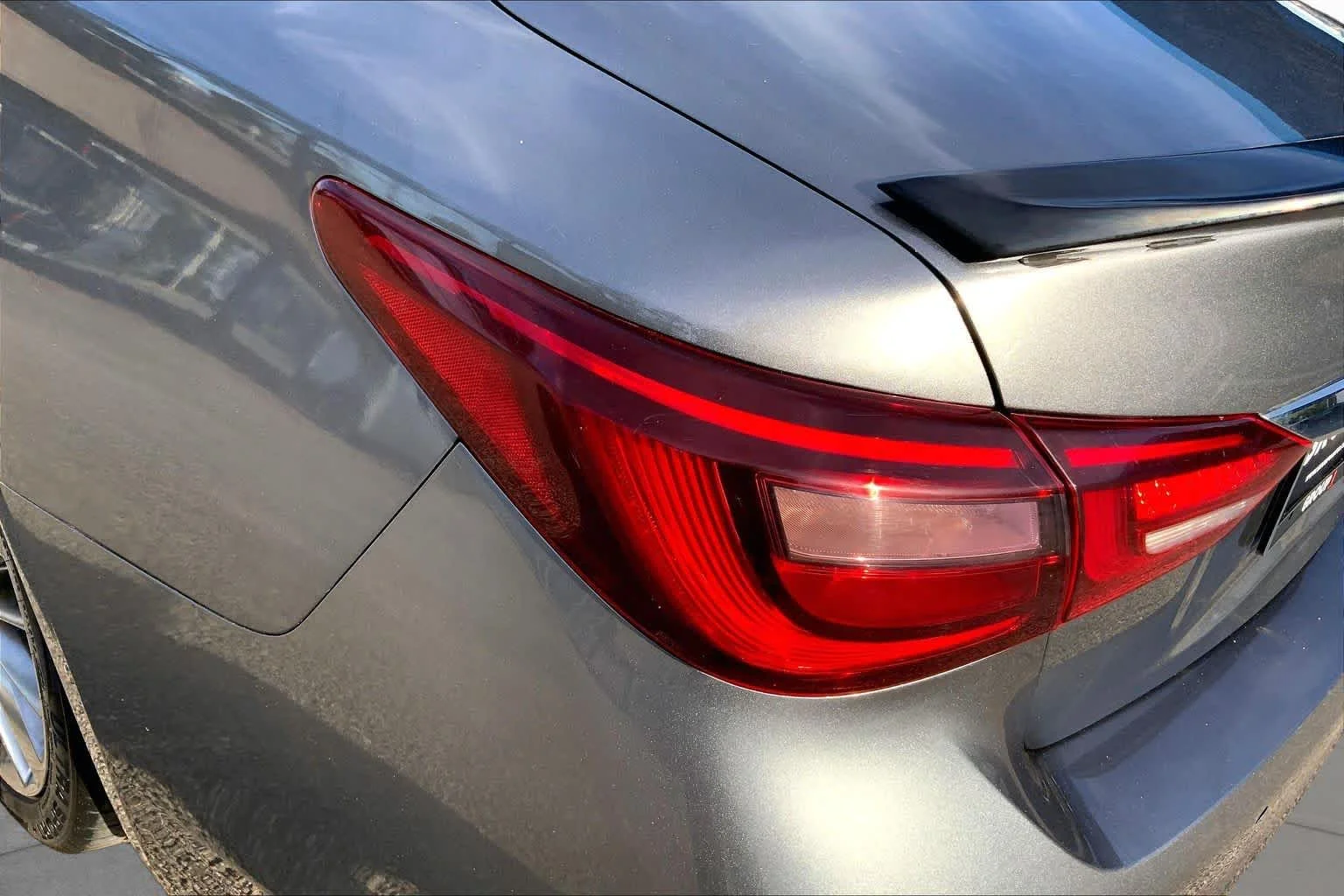 Used 2018 Graphite Shadow INFINITI 3.0t SPORT image 23