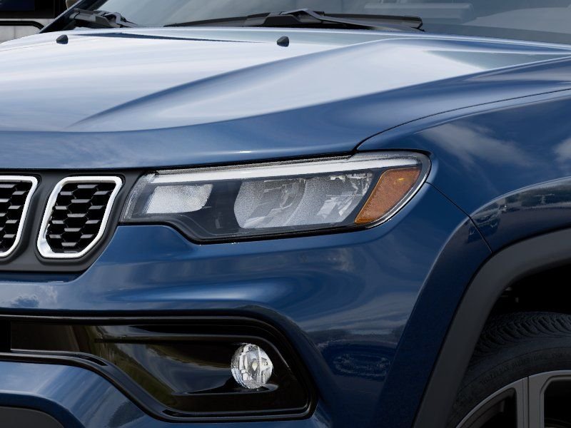 New 2026 Fathom Blue Pearl-Coat Exterior Paint Jeep Limited image 10