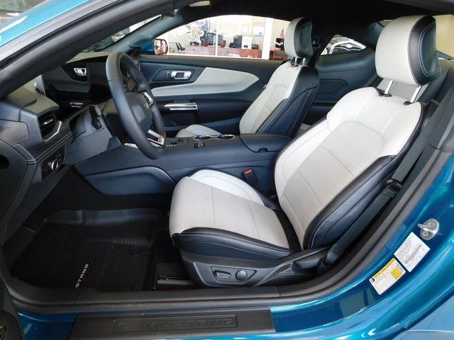 New 2026 Adriatic Blue Metallic Ford EcoBoost® Premium Fastback image 31