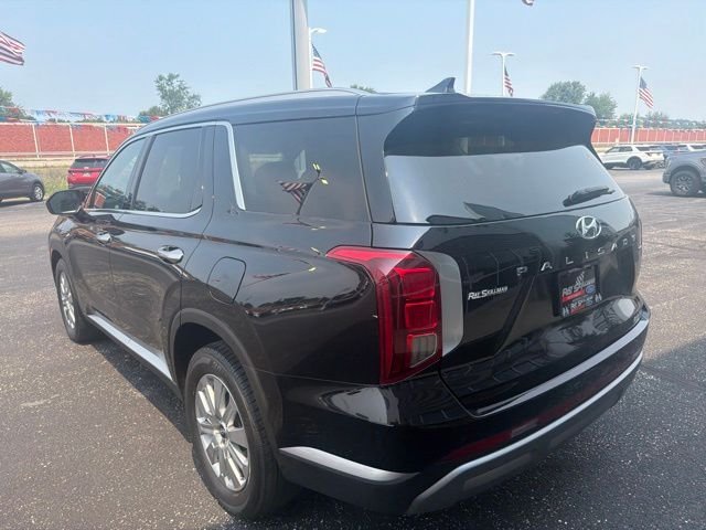 Certified Used 2024 Black Hyundai SEL image 6