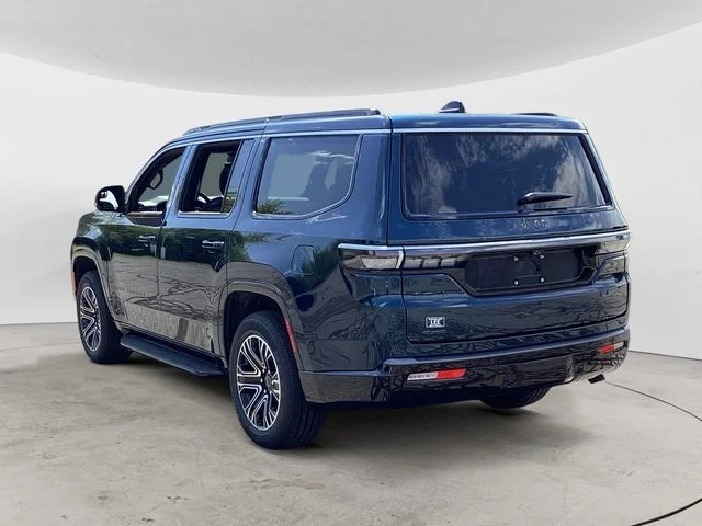 New 2026 Fathom Blue Pearlcoat Jeep 4X4 image 3