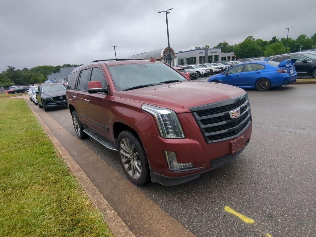 2020 Cadillac Escalade AWD Luxury's photo