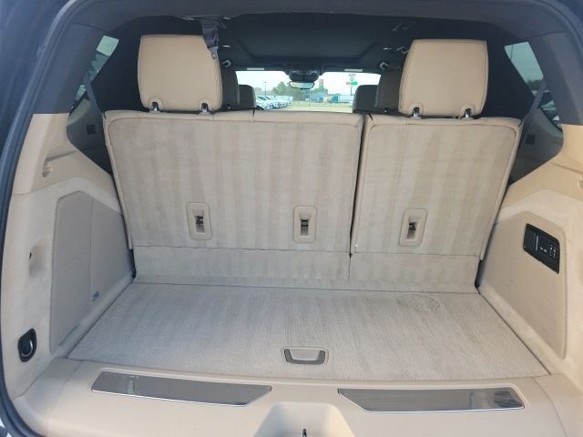 Used 2023 Crystal White Cadillac Premium Luxury image 29