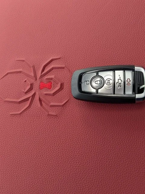 New 2026 Agate Black Metallic Ford XLT image 40