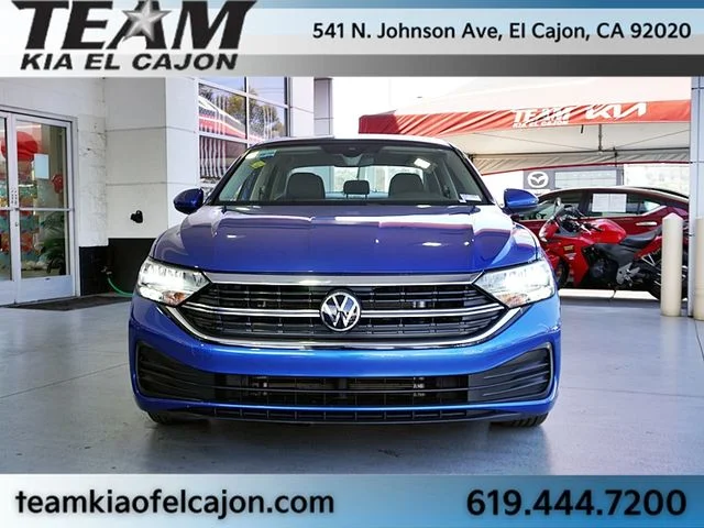 Used 2024  Volkswagen 1.5T SE image 4