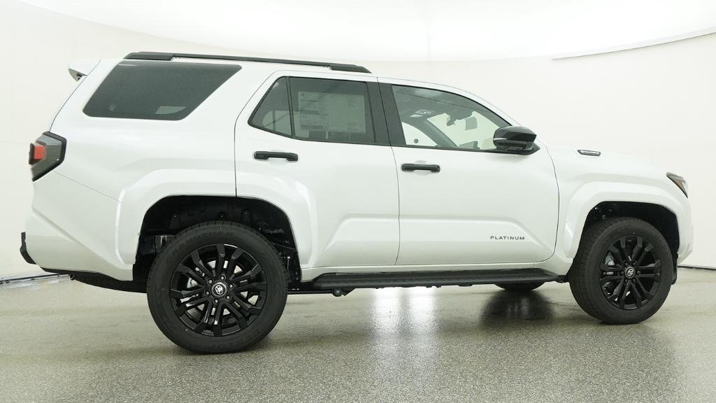 New 2026 Wind Chill Pearl Toyota Platinum image 12