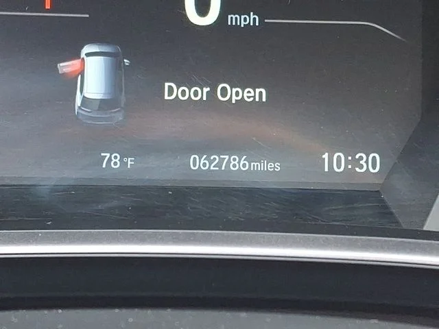 Used 2018 Gray Honda EX image 19