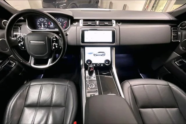 Used 2020 White Land Rover HSE image 17