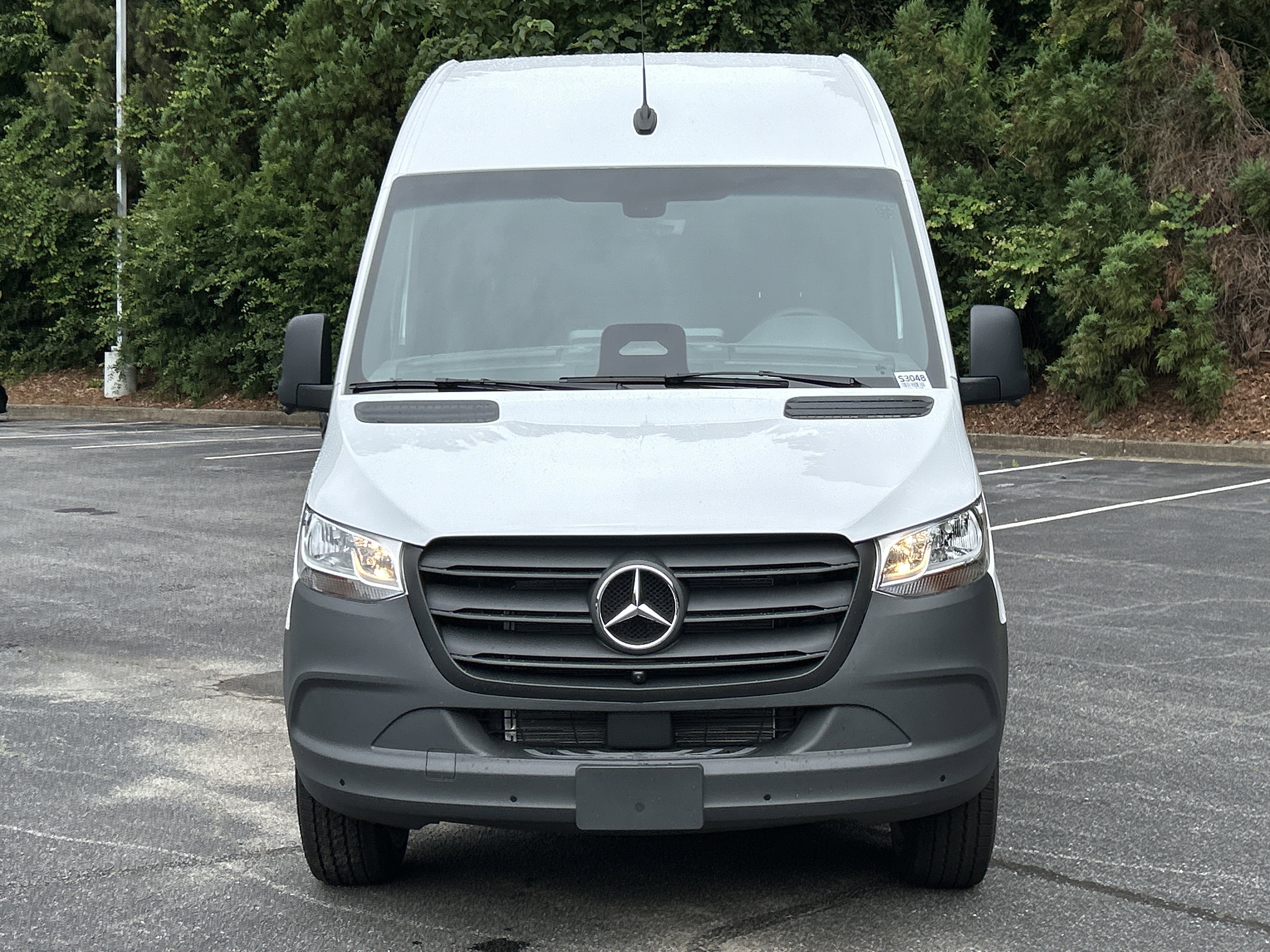 New 2026 Arctic White Mercedes-Benz 2500 Standard Roof I4 Diesel 144 RWD image 3