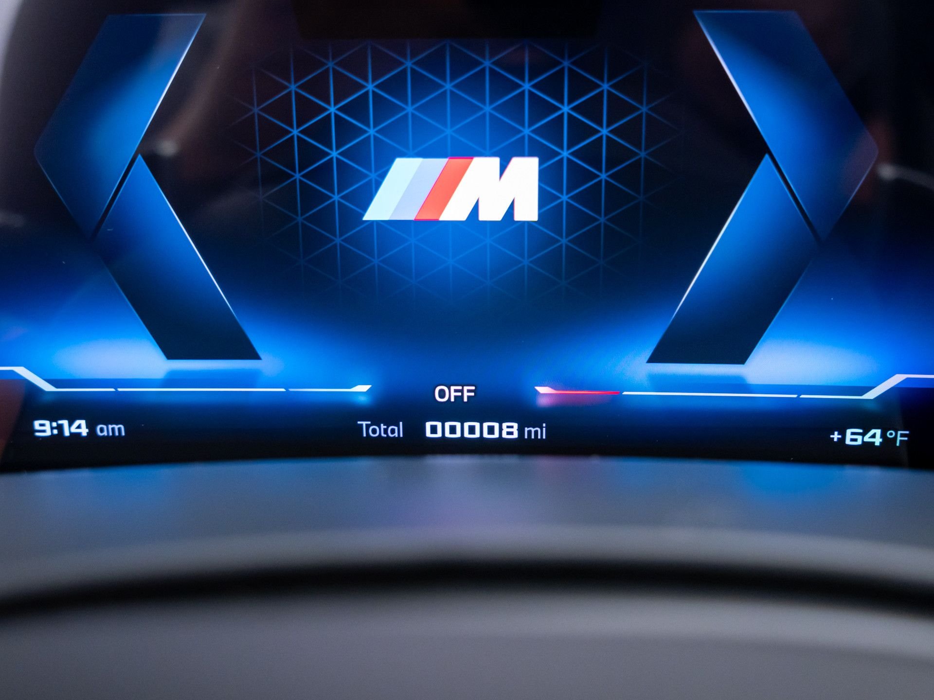New 2027 Manhattan Green Metallic BMW M60i image 21