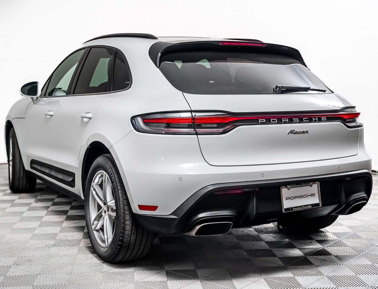 Used 2026 White Porsche  image 3