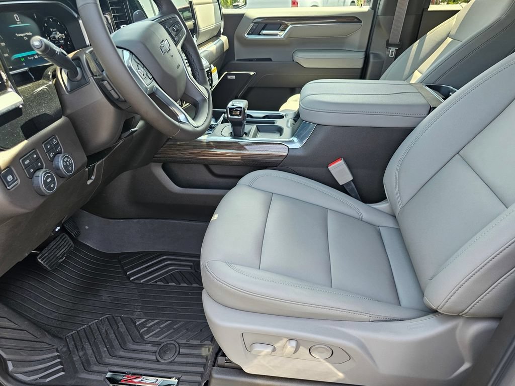 New 2026 Summit White Chevrolet LT Trail Boss image 21