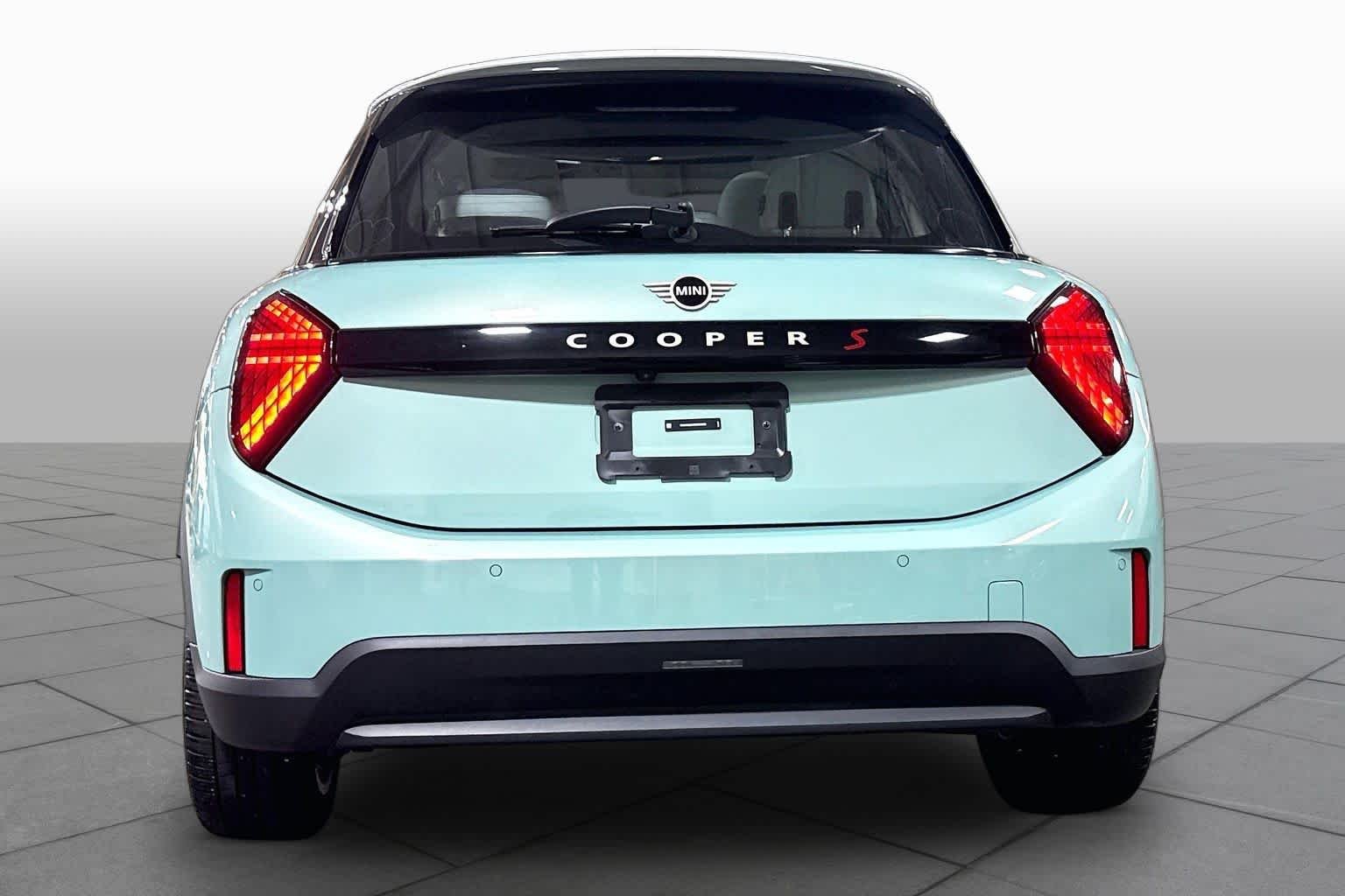Used 2025 Ocean Wave Green Metallic MINI Cooper S image 5