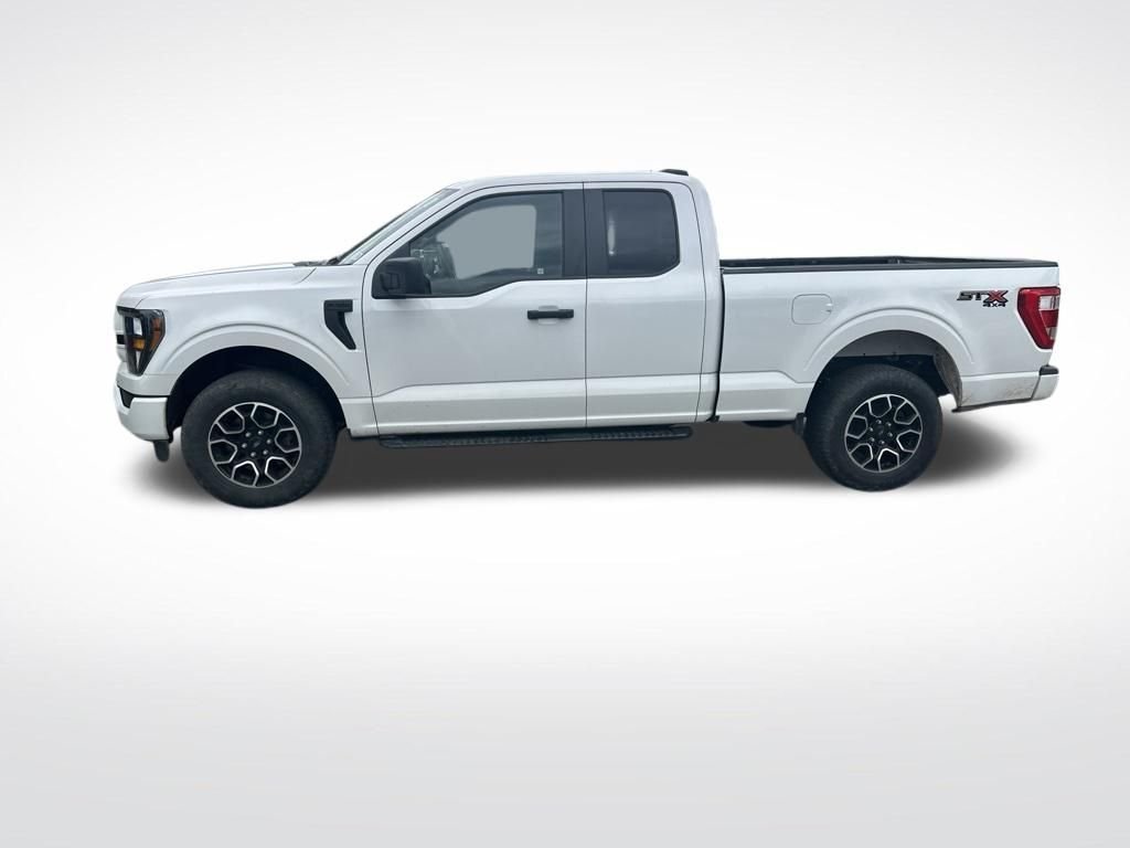 Certified Used 2023 Oxford White Ford XL image 2