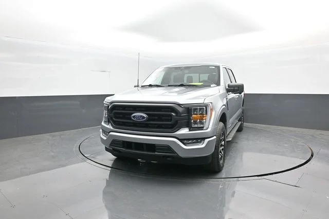 Certified Used 2023 Silver Metallic Ford XLT image 3