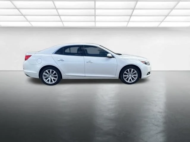 Used 2013 White Diamond Clearcoat Chevrolet LTZ image 4