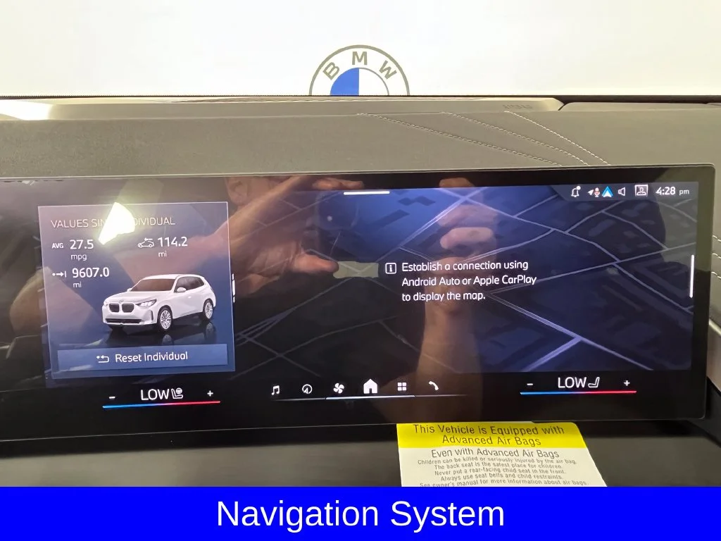 Certified Used 2026 Alpine White BMW 30 xDrive image 5