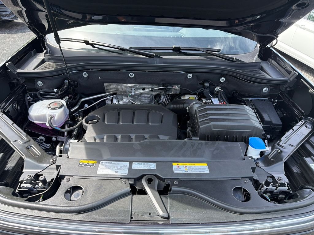 New 2026  Volkswagen SE w/Technology image 24