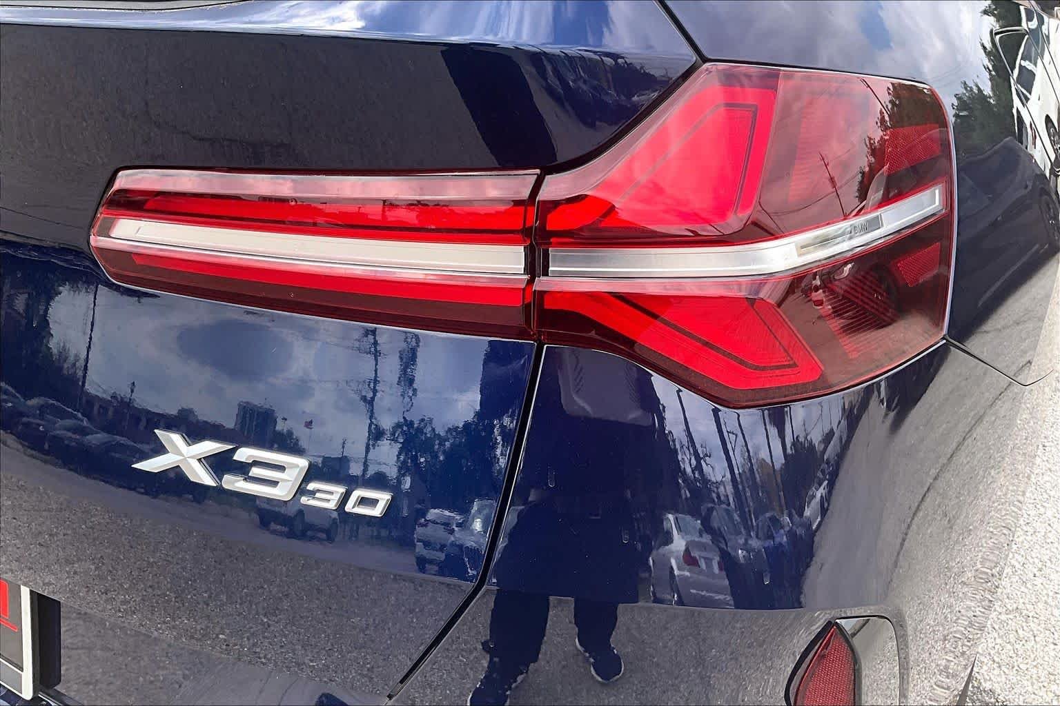 New 2026 Tanzanite Blue II Metallic BMW 30 xDrive image 29