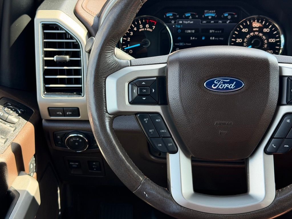 Used 2019 White Ford King Ranch image 29