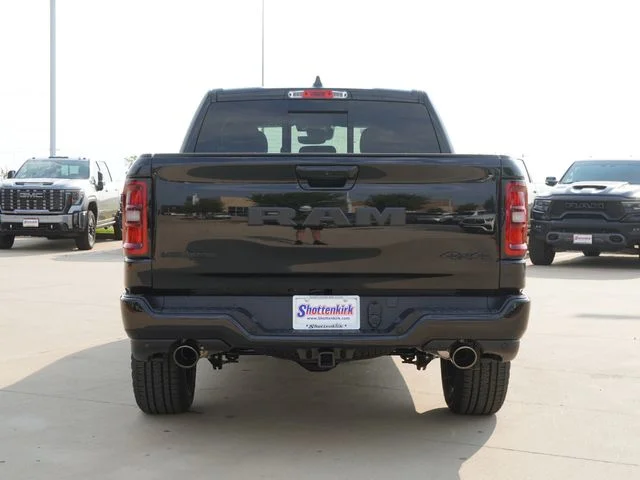New 2026 Diamond Black Crystal Pearl-Coat Exterior Paint RAM Big Horn/Lone Star image 8