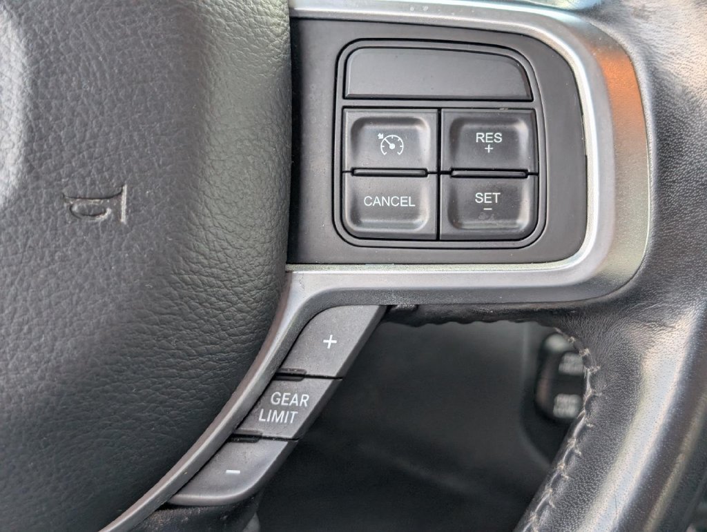 Used 2019 Silver Ram Big Horn image 21