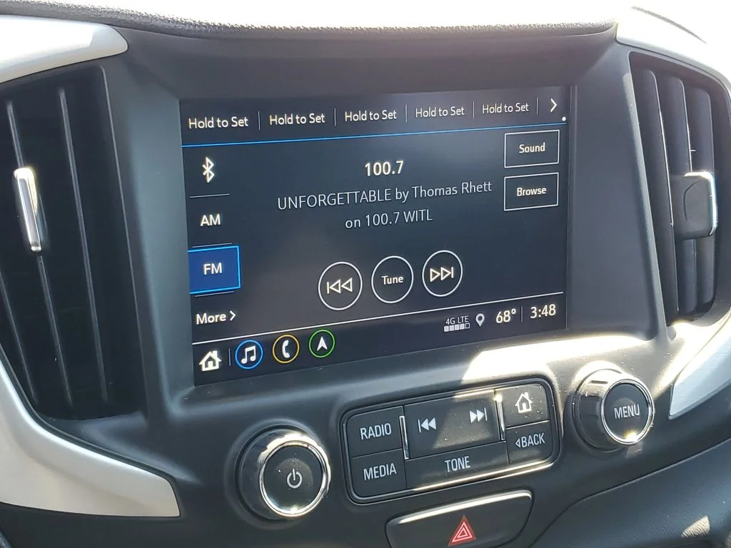 Used 2018 Ebony Twilight Metallic GMC SLE image 14