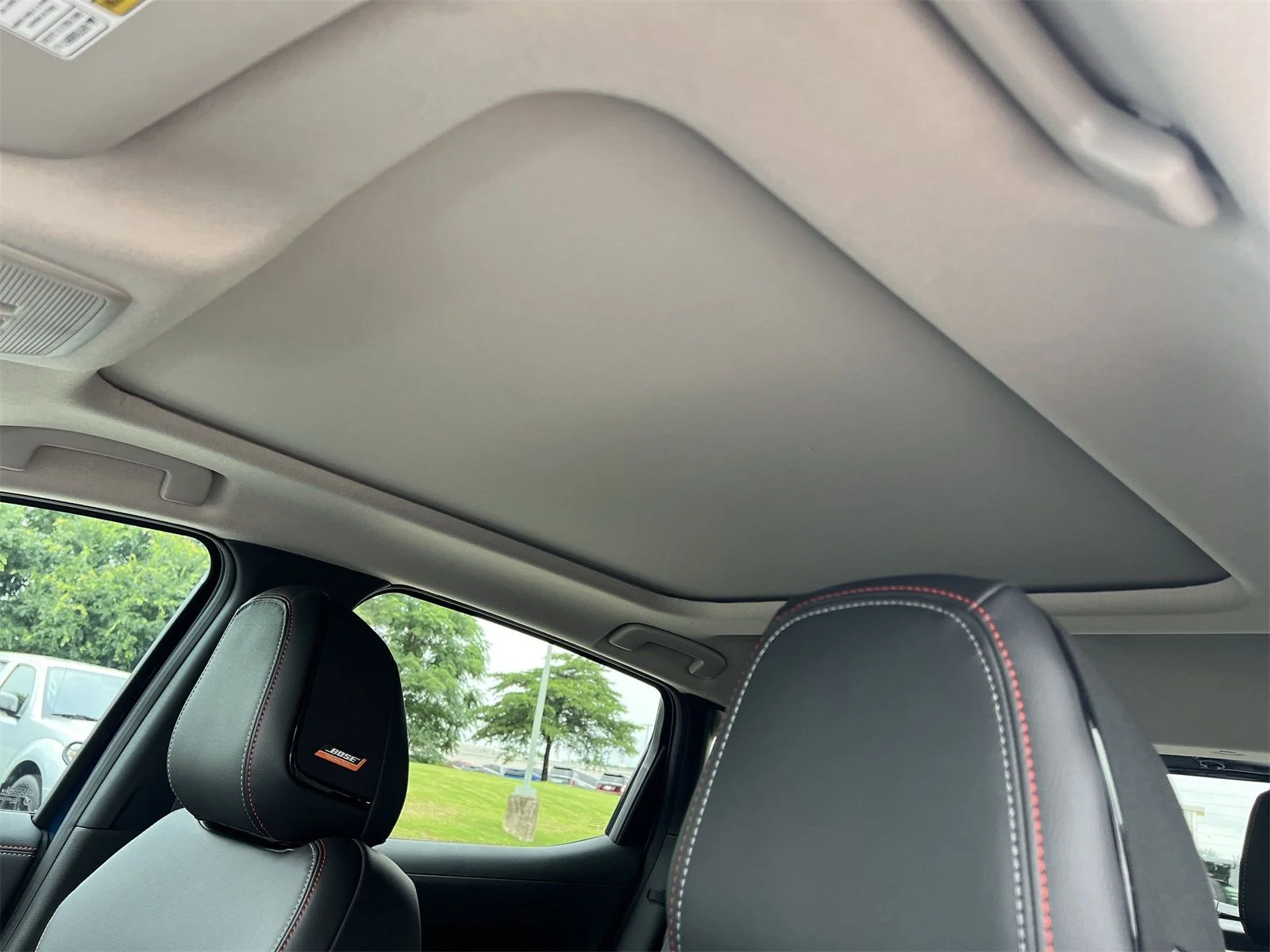 2025 Nissan Kicks SR - Photo 15