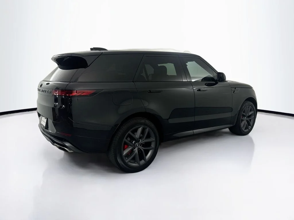 Certified Used 2024 Black Land Rover Dynamic SE image 5