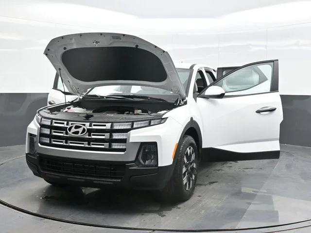 New 2026 White Hyundai SE image 30