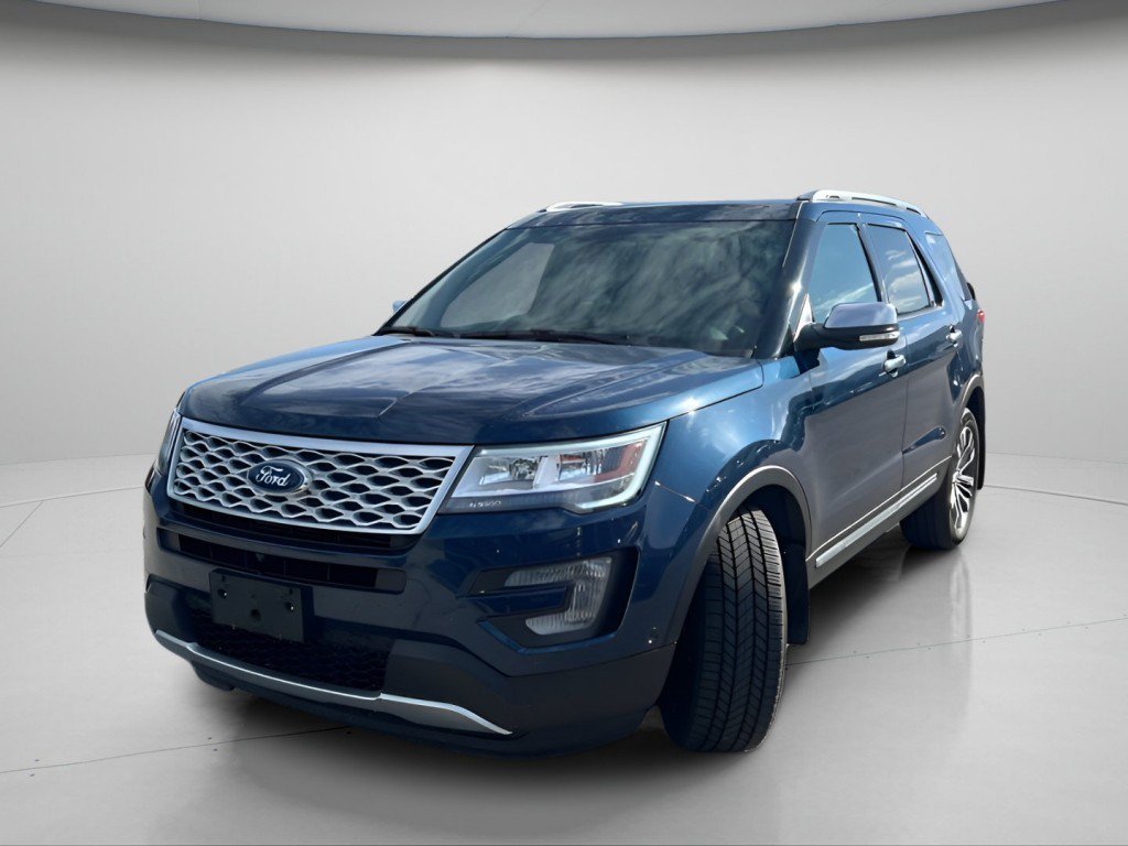 Used 2017 Blue Ford Platinum image 14