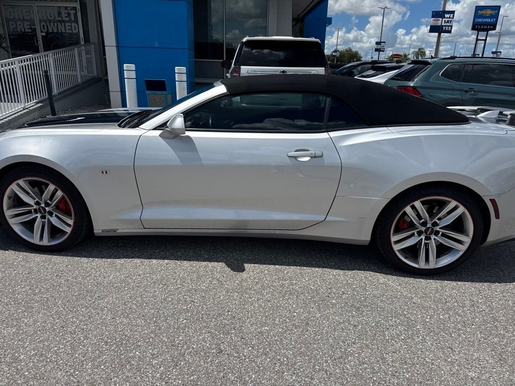 Used 2016 Silver Chevrolet SS image 8