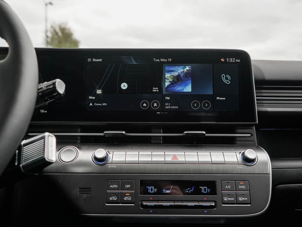 New 2026 Abyss Black Pearl Hyundai Limited *Ltd Avail* AWD image 24