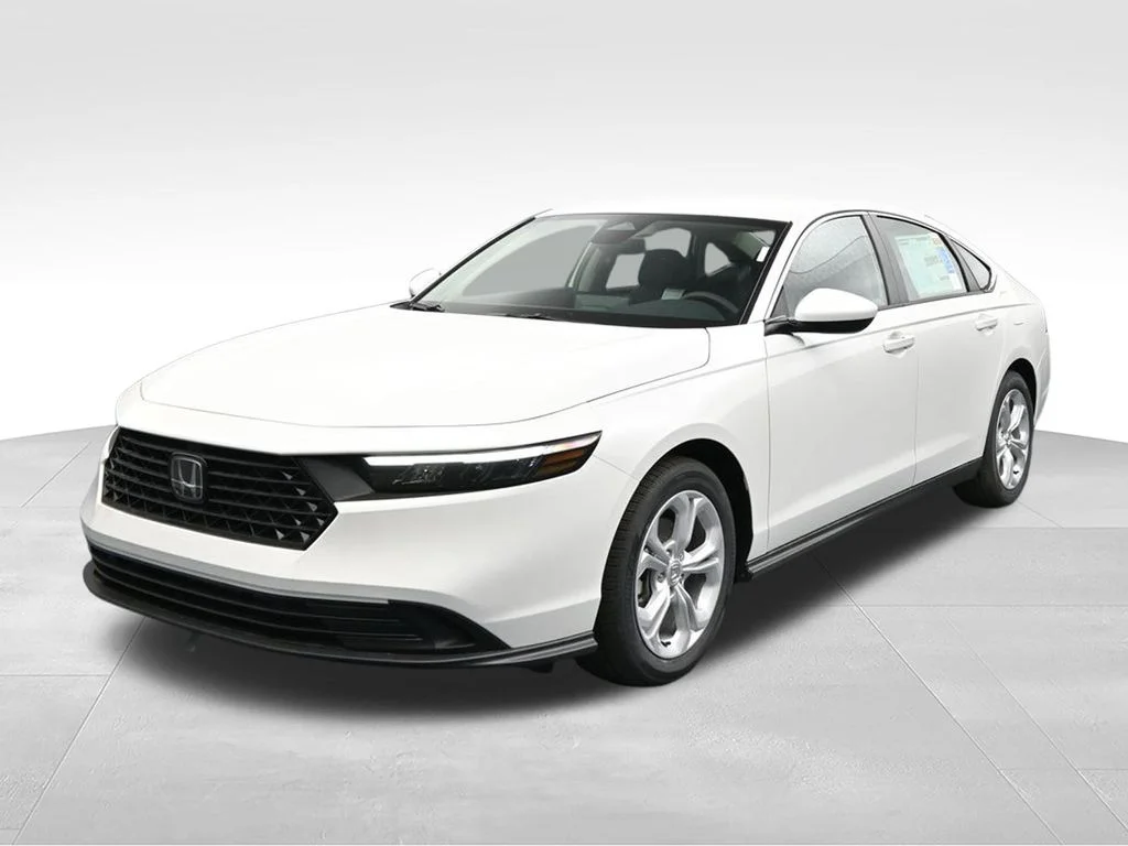 New 2026 Platinum White Pearl Honda LX image 3
