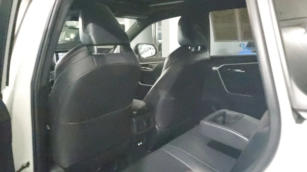 Used 2022 White Toyota XSE image 16