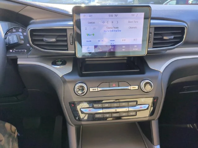 Used 2020 White Ford XLT image 20