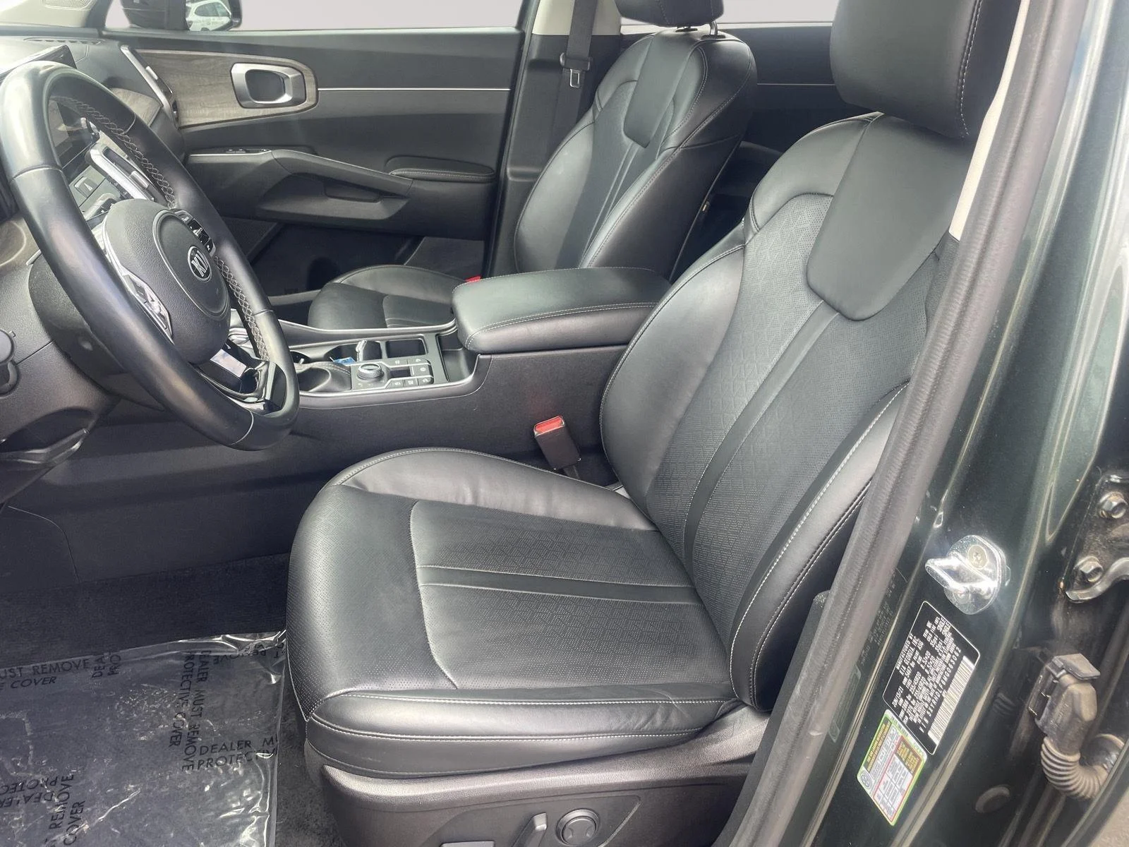 Used 2021 Aruba Green Kia EX image 12