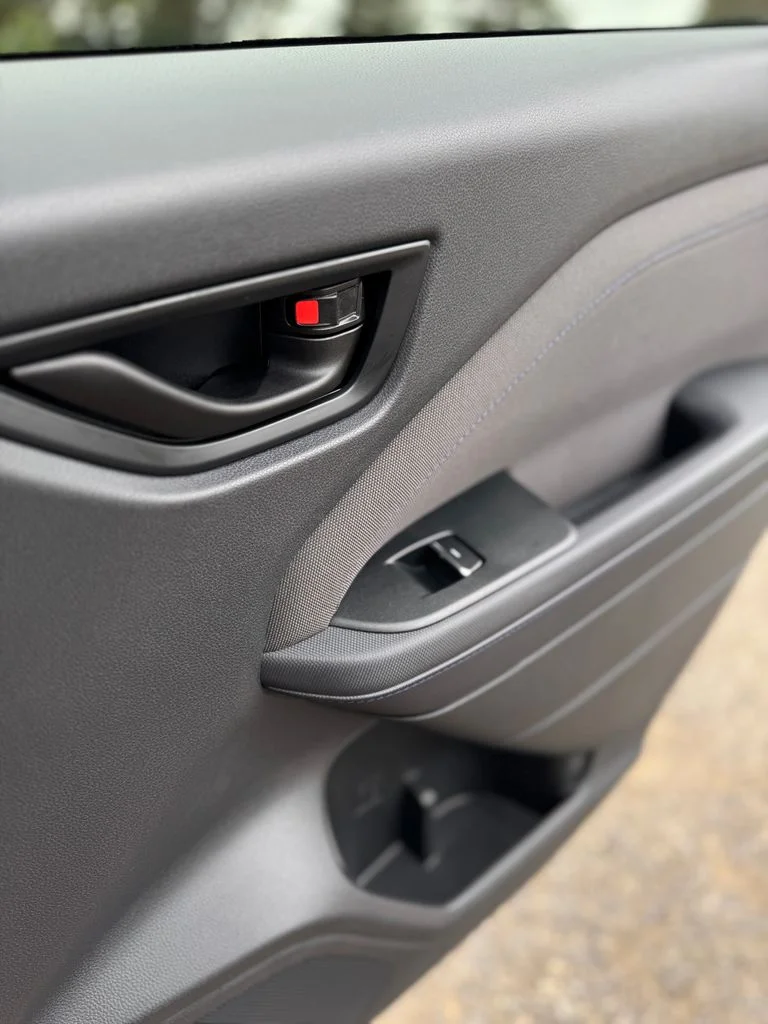 Used 2025 Magnetite Gray Metallic Subaru Premium image 39