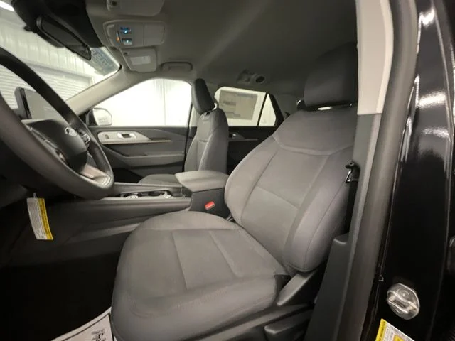 New 2026 Agate Black Metallic Ford Active 100A image 11