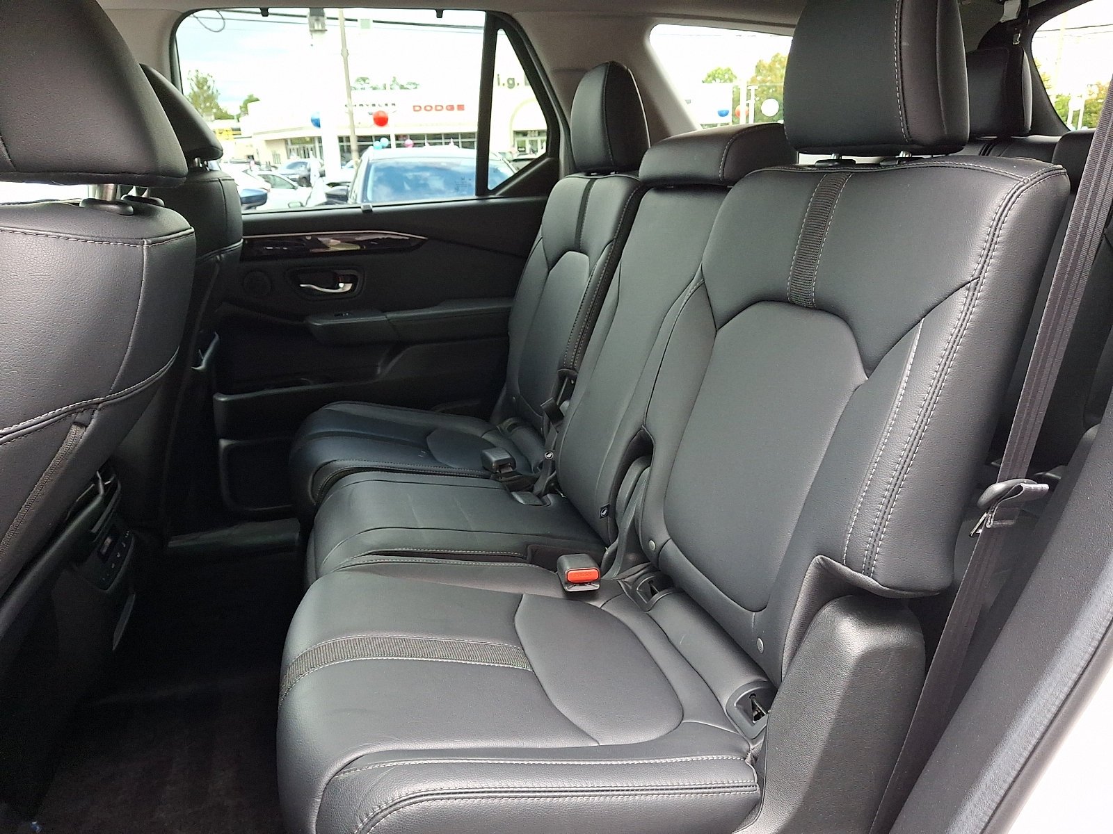 2024 Honda Pilot EX-L - Photo 9