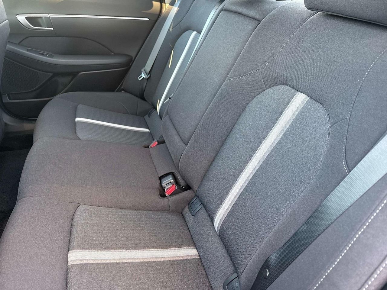 New 2025 Portofino Gray Hyundai SEL Convenience image 43