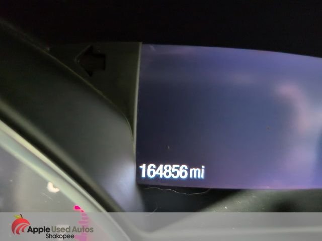 Used 2017 Red Ford SE image 16