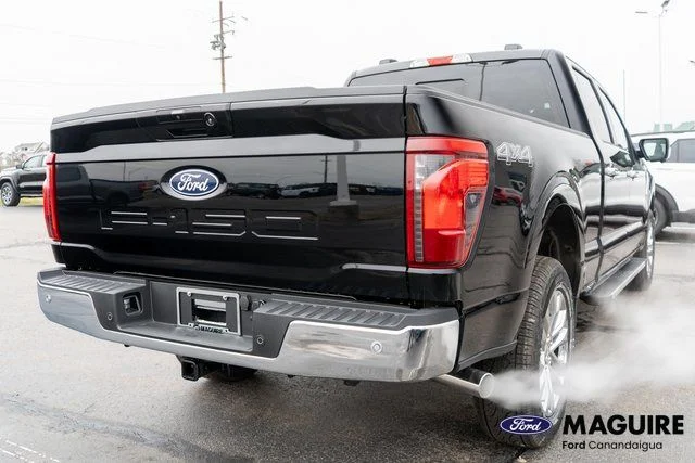 New 2026 Agate Black Metallic Ford XLT image 5