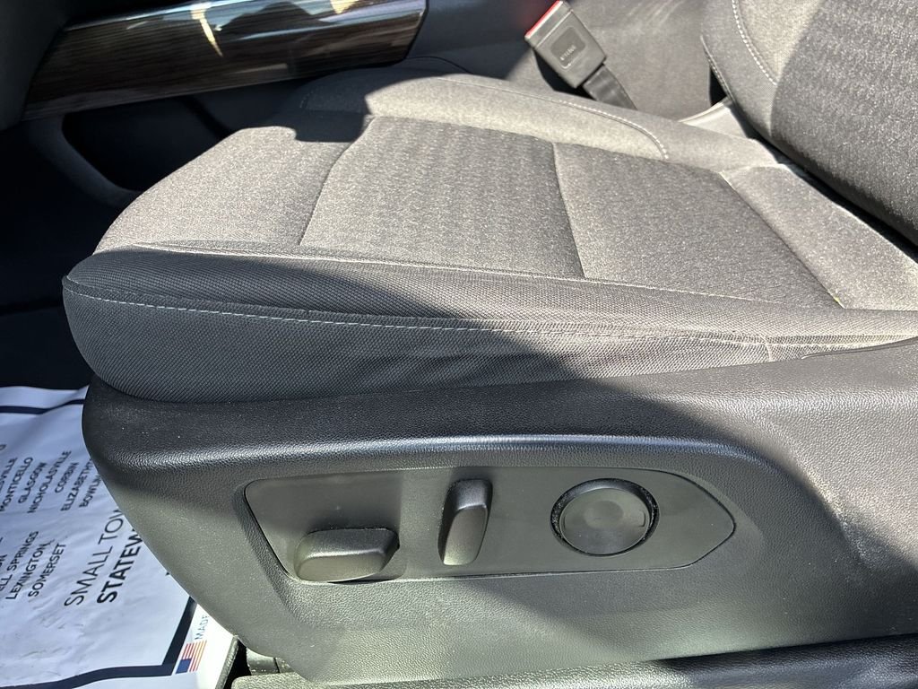 Used 2023 Gray Chevrolet RST image 12