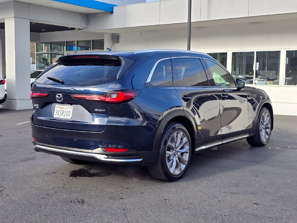 Used 2024 Blue Mazda 3.3 Turbo Premium image 7