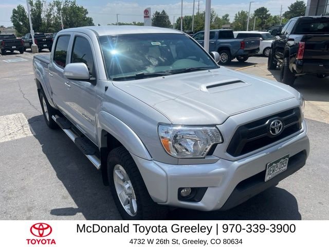 Used 2013 Silver Toyota Base image 3