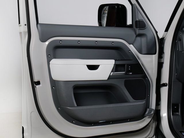 New 2026 Borasco Grey Land Rover X-Dynamic SE image 26