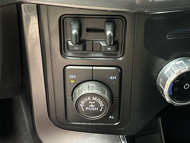 Used 2023 Avalanche Ford XLT image 19