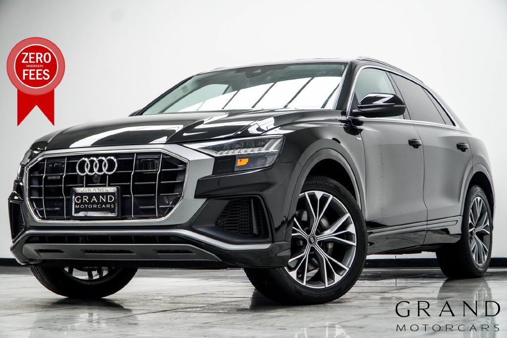 2023 Audi Q8 Premium Plus