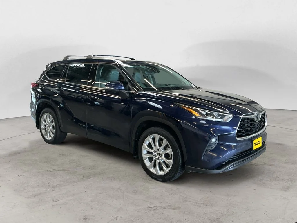 Used 2020 Blue Toyota Limited image 3